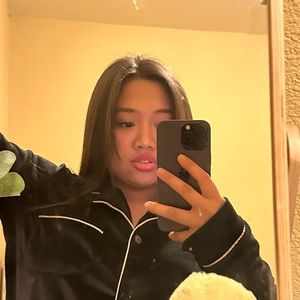 Meet your Posher, Alaina